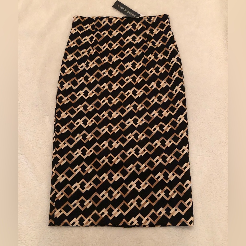 NWT- Le Chateau Black and Tan Midi Skirt